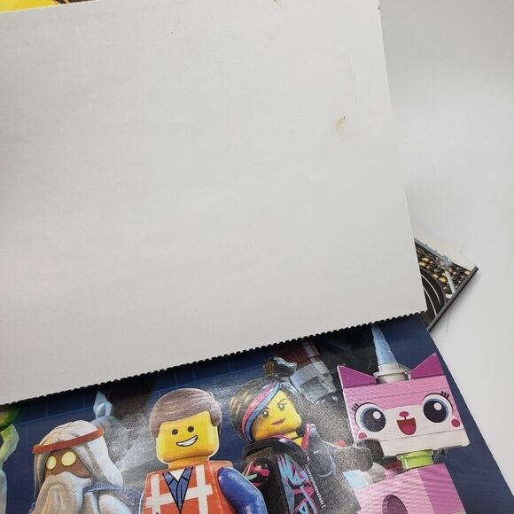 𝅺the Lego Movie handbook soft cover book - Picture 4 of 8